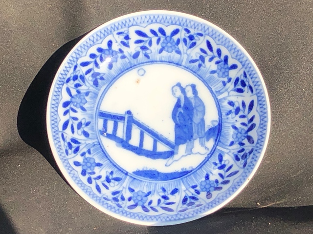 古玩陶瓷清末民初.仕女青花盤拍賣,當前價格0元