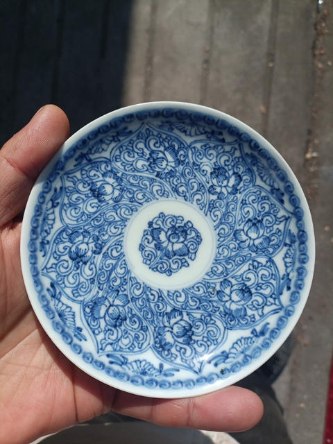 古玩陶瓷花卉紋青花盤拍賣，當前價格388元