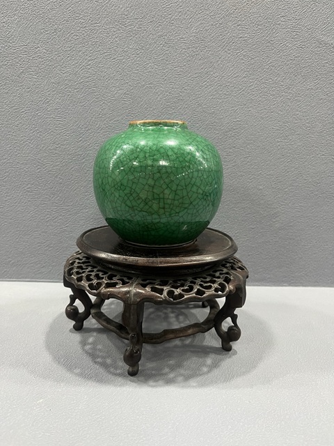 古玩陶瓷綠哥釉水盂拍賣(mài)，當(dāng)前價(jià)格6500元