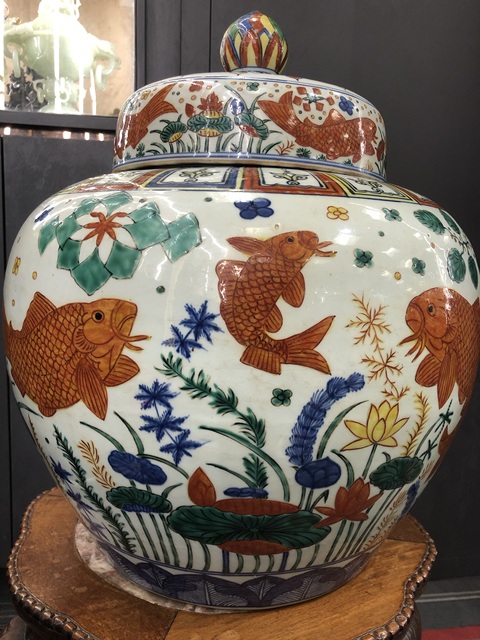 古玩陶瓷青花五彩蓋罐(一對)拍賣,當前價格13888888元