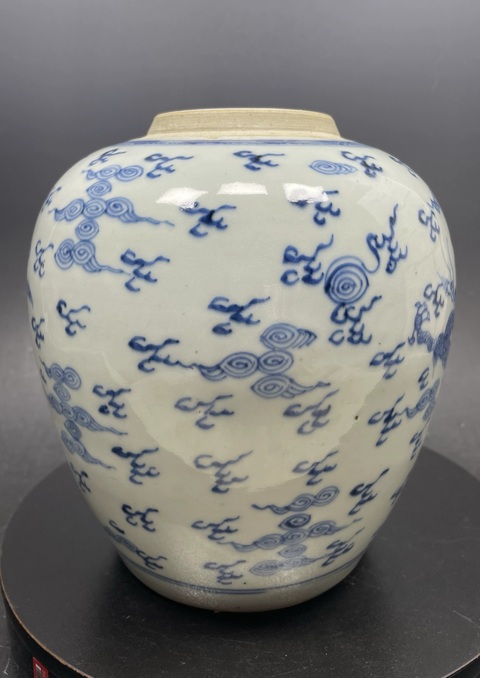 古玩陶瓷清雍正.龍鳳紋青花罐拍賣，當(dāng)前價(jià)格20000元