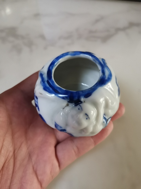 古玩陶瓷青花八寶紋水盂拍賣,當前價格500元