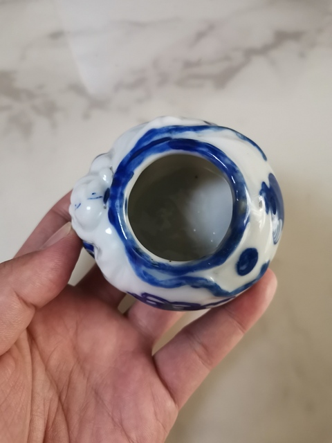古玩陶瓷青花八寶紋水盂拍賣,當前價格500元
