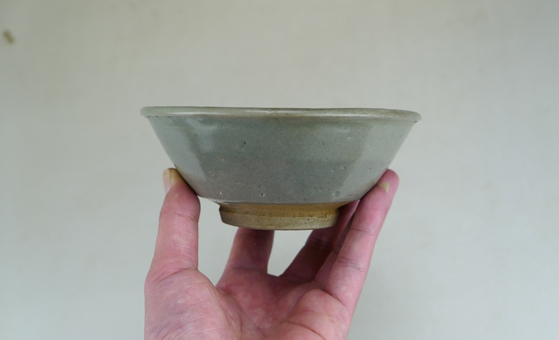 古玩陶瓷明代.龍泉窯青瓷碗（1368年﹣1644年）拍賣，當(dāng)前價(jià)格500元