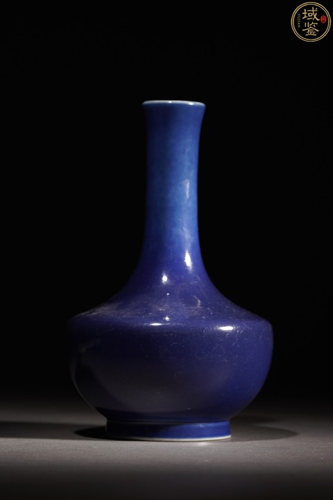 古玩陶瓷祭藍(lán)釉瓶拍賣，當(dāng)前價(jià)格3988元