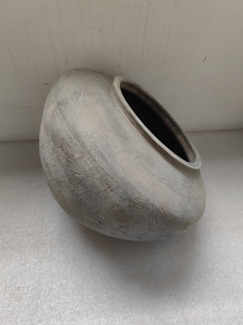 古玩陶瓷灰陶鉛筆工罐拍賣，當前價格850元