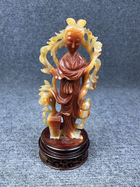 古玩雜項瑪瑙侍女擺件拍賣,當前價格1888元