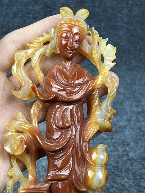 古玩雜項瑪瑙侍女擺件拍賣,當前價格1888元