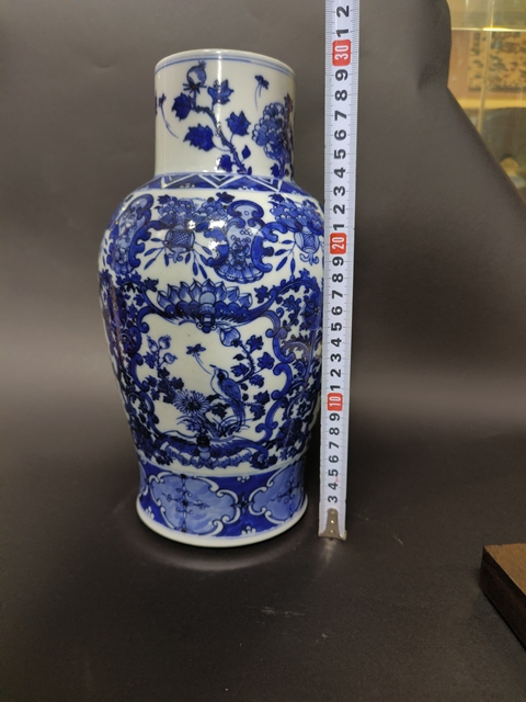 古玩陶瓷青花瓶拍賣，當(dāng)前價格4800元