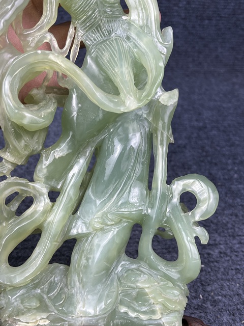 古玩雜項(xiàng)岫玉飛天女神擺件拍賣,當(dāng)前價(jià)格660元