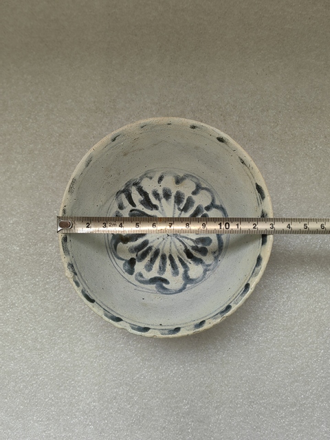古玩陶瓷青花花卉紋茶碗拍賣,當(dāng)前價(jià)格680元
