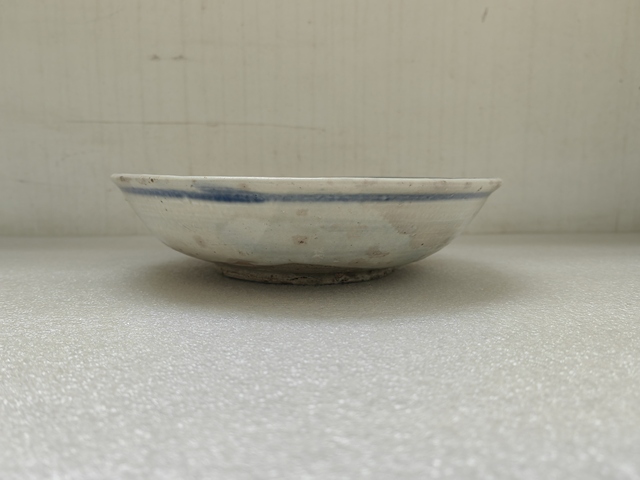 古玩陶瓷青花花卉紋深盤拍賣,當前價格680元