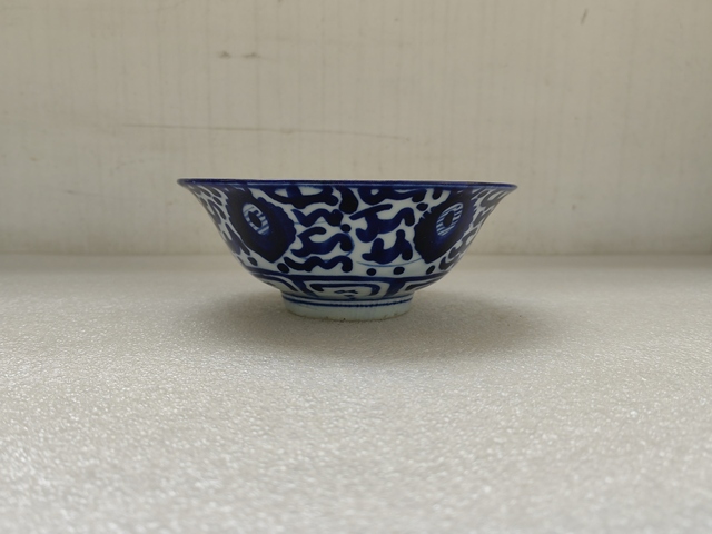 古玩陶瓷青花鳳眼紋茶碗拍賣，當前價格580元