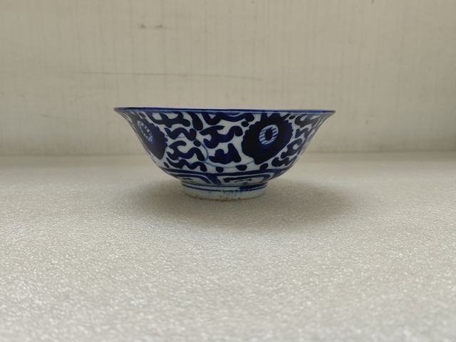 古玩陶瓷青花鳳眼紋茶碗拍賣，當前價格580元