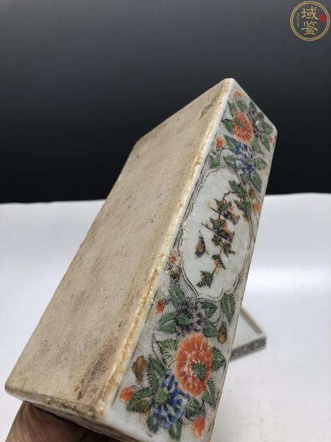 古玩陶瓷清咸豐廣彩人物花鳥紋筆盒拍賣，當前價格3380元