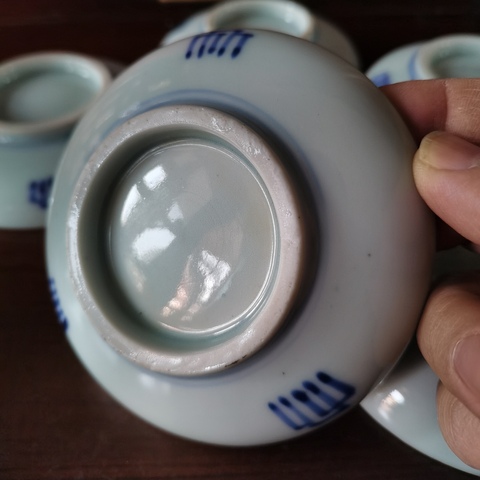 古玩陶瓷盛惠【7件一起】民國青花冰梅小碟7件一起拍賣,當前價格360元