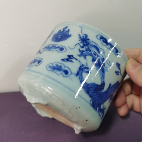 古玩陶瓷清晚期青花趕珠龍紋香爐拍賣，當前價格2900元