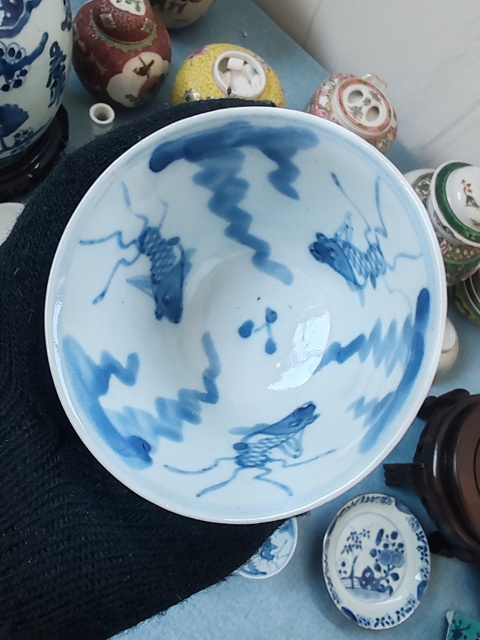 古玩陶瓷晚清民國外紫金釉內青花魚澡紋杯一對拍賣，當前價格1180元