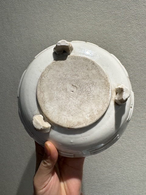 古玩陶瓷明晚德化窯八卦香爐拍賣，當(dāng)前價格1600元