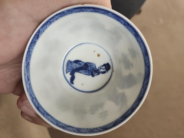 古玩陶瓷青花四美圖茶杯，注意品相拍賣，當前價格4000元