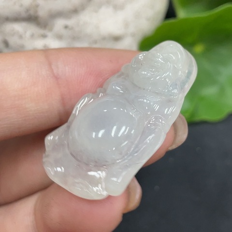 古玩玉器112天然翡翠佛公掛件拍賣,當(dāng)前價(jià)格198元