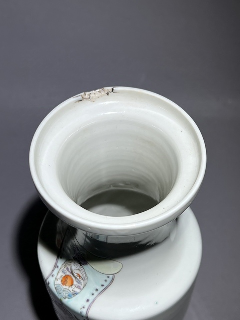 古玩陶瓷粉彩人物瓶拍賣，當前價格8600元