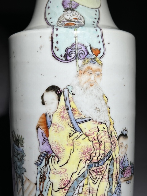 古玩陶瓷粉彩人物瓶拍賣，當前價格8600元