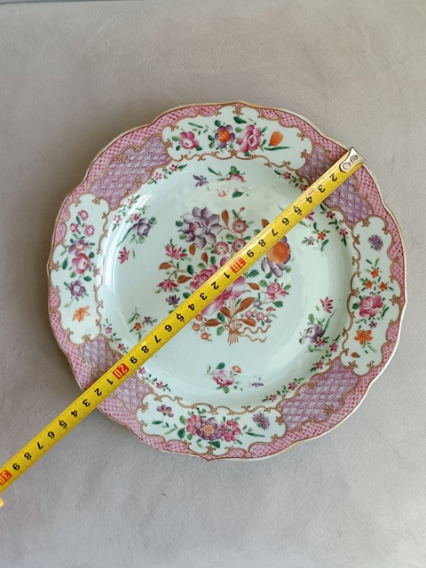 古玩陶瓷洋彩花卉紋花口盤拍賣，當前價格1680元