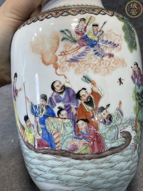 古玩陶瓷粉彩人物故事燈籠瓶拍賣，當前價格7900元