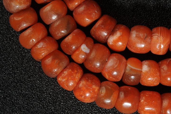 古玩玉器天然保山南紅手捻拍賣，當前價格2600元