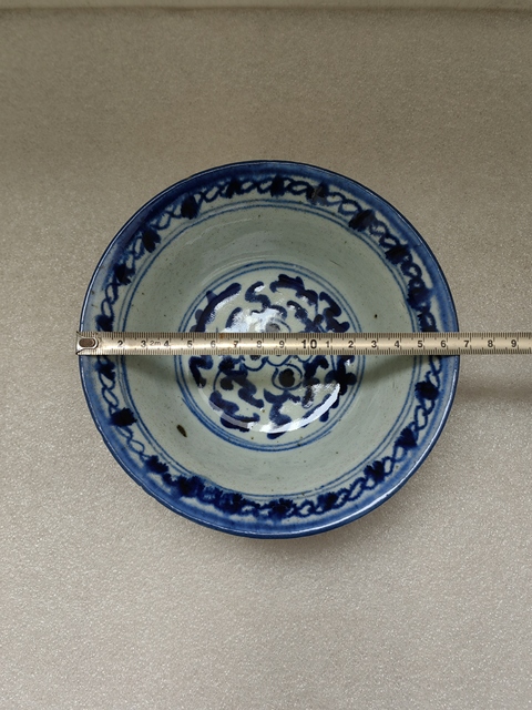 古玩陶瓷青花纏枝花卉紋撇口碗拍賣,當(dāng)前價格450元