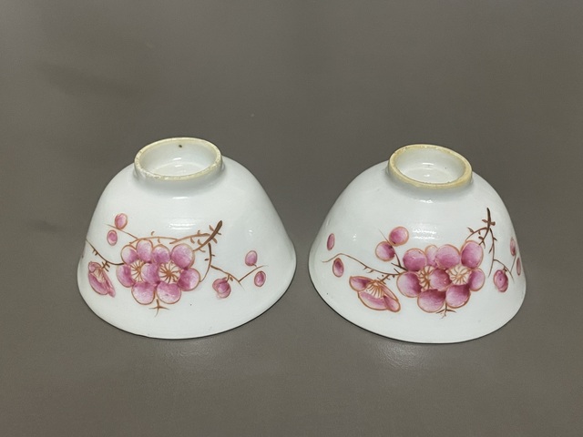 古玩陶瓷粉彩梅花茶圓一對拍賣，當前價格1200元