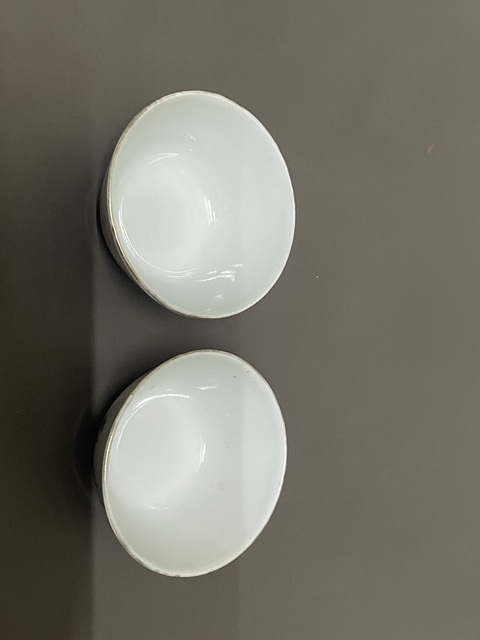 古玩陶瓷粉彩梅花茶圓一對拍賣，當前價格1200元