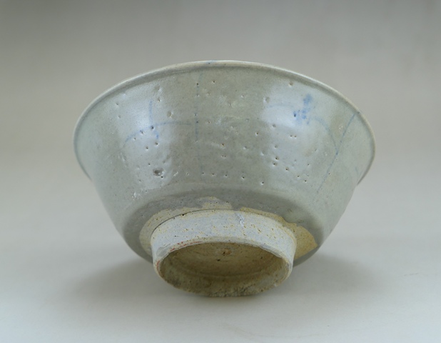 古玩陶瓷明代.龍泉窯青瓷青花碗拍賣,當前價格1元