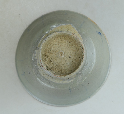 古玩陶瓷明代.龍泉窯青瓷青花碗拍賣,當前價格1元