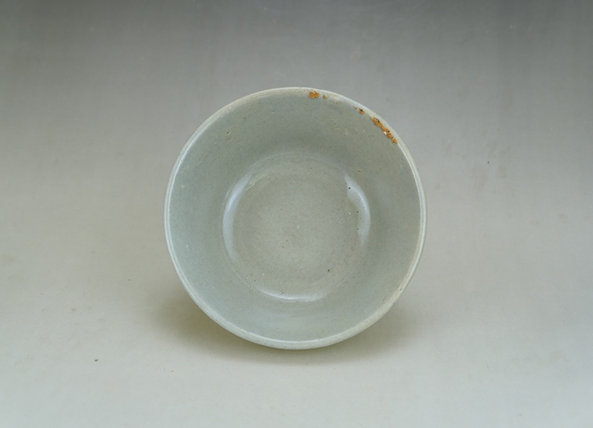 古玩陶瓷明代.龍泉窯青瓷青花碗拍賣,當前價格1元