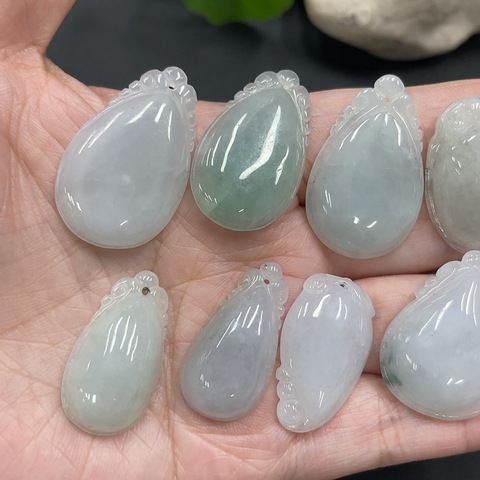 古玩玉器精品天然翡翠掛墜一組10件拍賣,當前價格299元