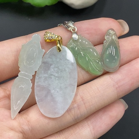 古玩玉器139天然翡翠掛件一組四件一手走拍賣,當前價格460元