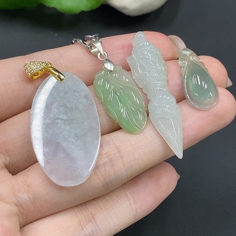 古玩玉器139天然翡翠掛件一組四件一手走拍賣,當前價格460元