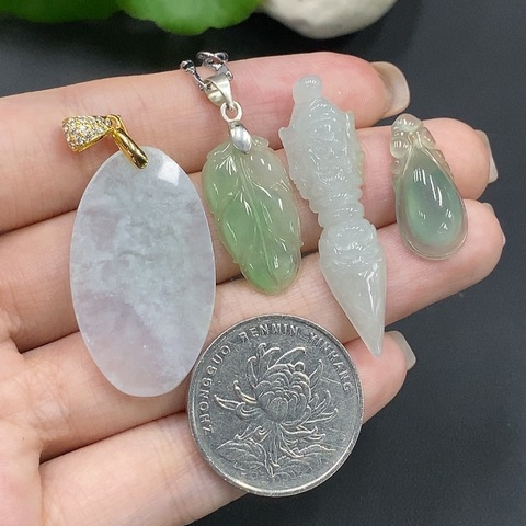 古玩玉器139天然翡翠掛件一組四件一手走拍賣,當前價格460元