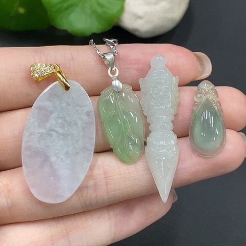 古玩玉器139天然翡翠掛件一組四件一手走拍賣,當前價格460元