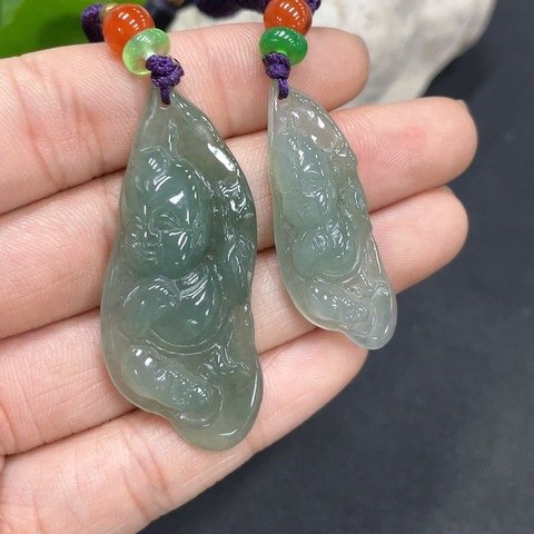 古玩玉器141天然翡翠掛件一對一手走拍賣,當前價格270元