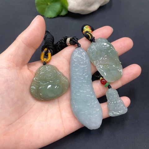 古玩玉器142天然翡翠掛墜一組四件一手走拍賣，當(dāng)前價(jià)格460元