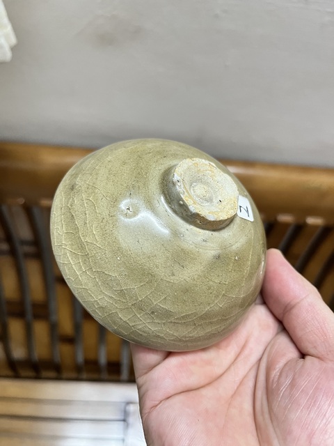 古玩陶瓷元代·青釉盞拍賣,當前價格8000元