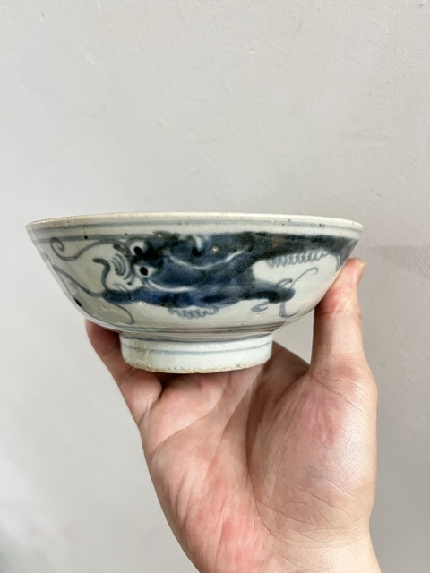 古玩陶瓷明晚期青花云龍紋碗拍賣，當前價格1280元