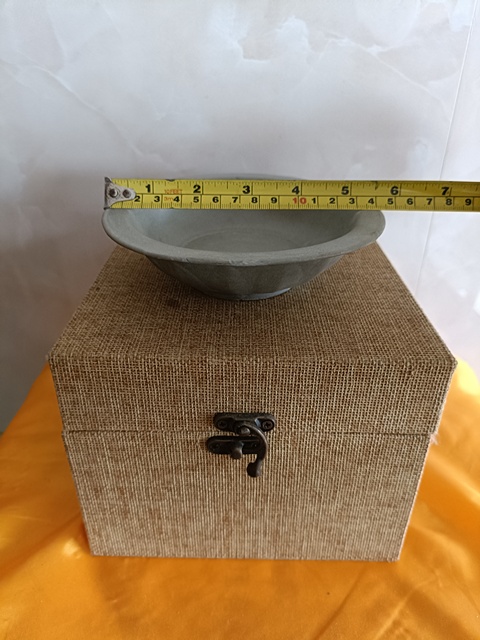 古玩陶瓷南宋龍泉窯青釉蓮瓣洗拍賣，當前價格2980元