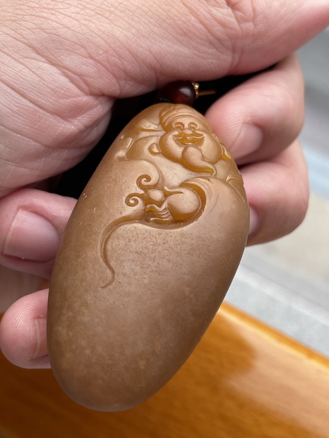古玩玉器天然和田玉雕件拍賣，當(dāng)前價(jià)格22000元
