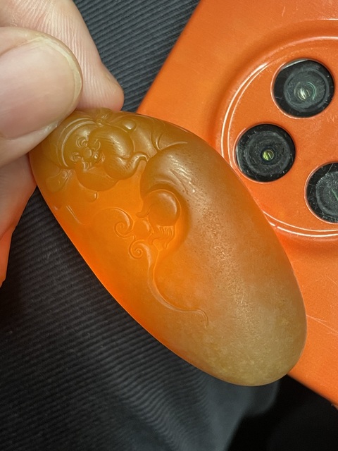 古玩玉器天然和田玉雕件拍賣，當(dāng)前價(jià)格22000元