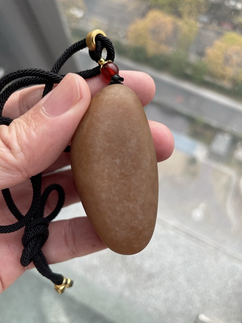 古玩玉器天然和田玉雕件拍賣，當(dāng)前價(jià)格22000元