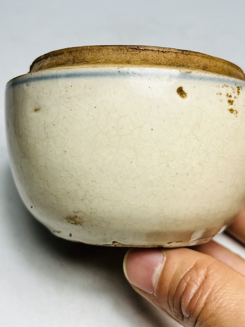 古玩陶瓷磁州窯青花花卉紋煙絲蓋盒拍賣,當前價格0元